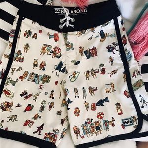 BILLABONG BOYS Board SHORTS❤️These are crazy cute!